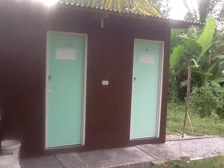 C Point Krui Acomodação com café da manhã Exterior foto